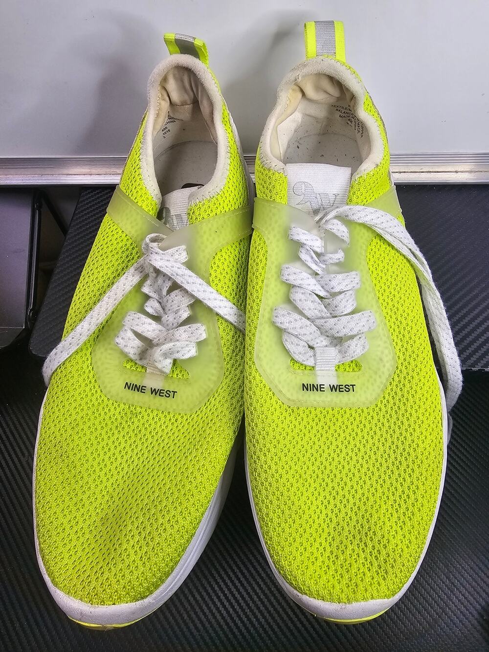 Nine West Sneaker  Shoes Neon Green Women Size 8.5 M